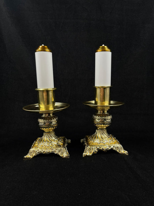 Candelabro para mesa de altar base cuadrada de 16cm