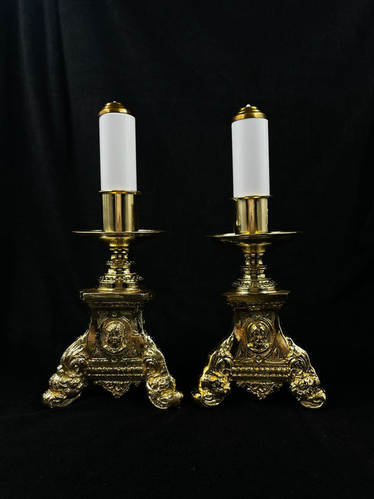 Candelabro para mesa de altar base santos de 18cm