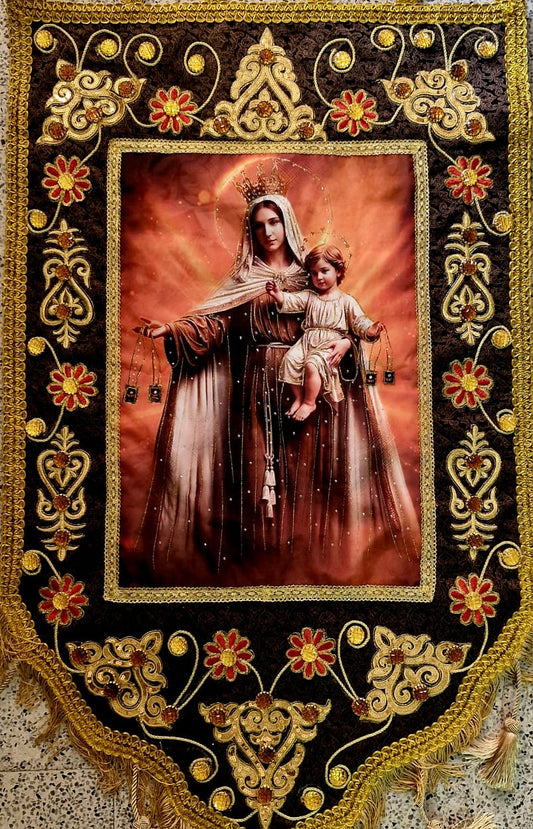 Guión (estandarte) elaborado a mano