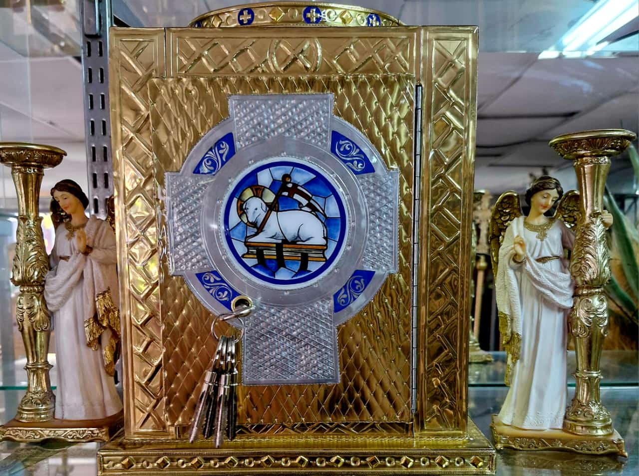 Sagrario en metal de bronce